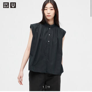 ユニクロ(UNIQLO)の新品　ユニクロ　ギャザーシャツ(シャツ/ブラウス(半袖/袖なし))