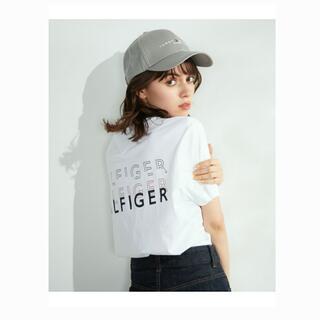 トミーヒルフィガー(TOMMY HILFIGER)のTOMMY HILFIGER Tシャツ(Tシャツ(半袖/袖なし))