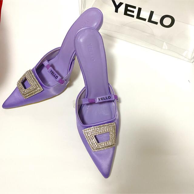 YELLO パンプス