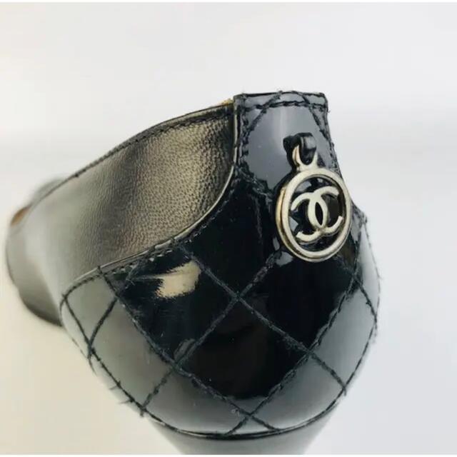 CHANEL - 美品☆CHANEL・レザー切替 ココマークチャーム付 パンプス