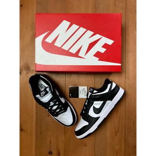 ナイキ(NIKE)の【SW限定】NIKE Dunk Low “White/Black” 28cm(スニーカー)