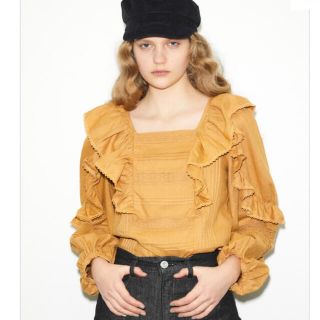 マウジー(moussy)のmoussy フリルブラウス　(シャツ/ブラウス(長袖/七分))