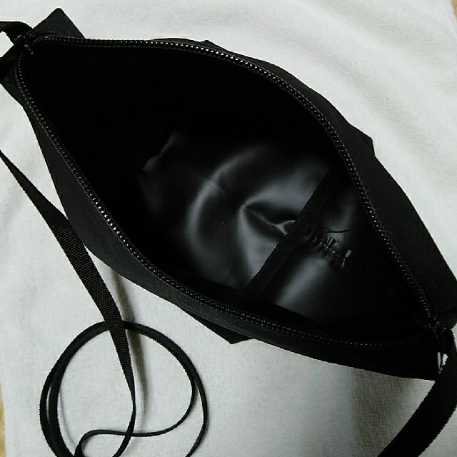 Herve Chapelier(エルベシャプリエ)のエルベシャプリエ ポシェット 2885N  ノワール(黒) レディースのバッグ(ショルダーバッグ)の商品写真