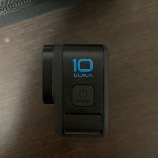 GoPro(ゴープロ)のGoPro 10 HERO Black＋純正バッテリー2個付 スマホ/家電/カメラのカメラ(ビデオカメラ)の商品写真