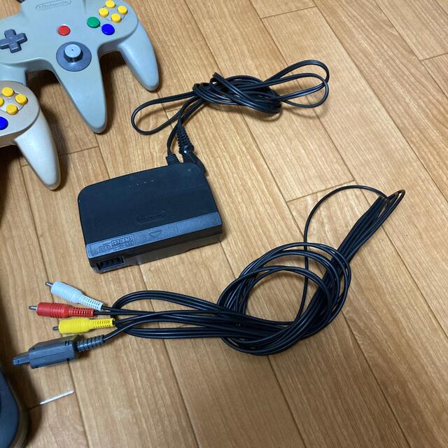 Nintendo64本体+ カセット（スマブラ）