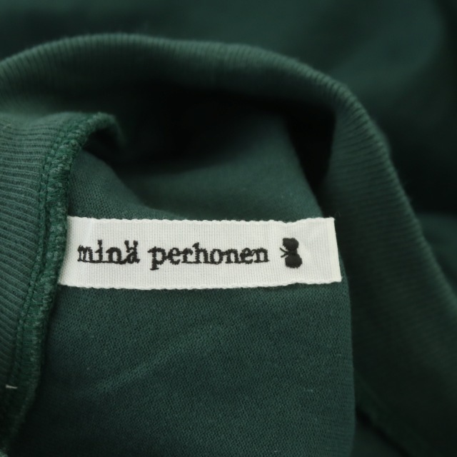 mina perhonen(ミナペルホネン)のミナペルホネン choucho 長袖カットソー Tシャツ 刺繍 38 緑 レディースのトップス(カットソー(長袖/七分))の商品写真