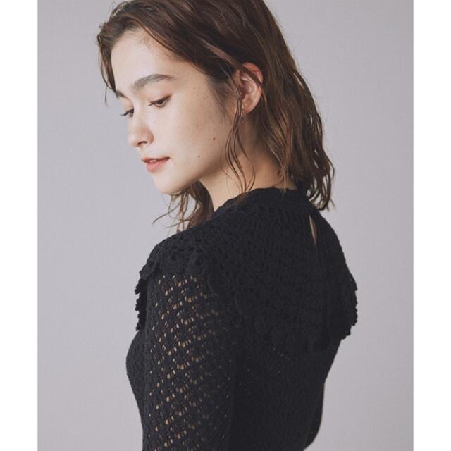 lily brown クロシェライク衿付きワンピース