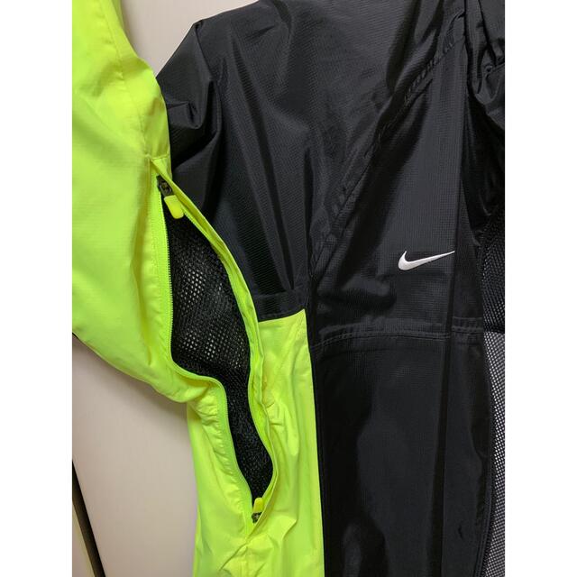 F.C.R.B.(エフシーアールビー)のF.C.R.B x NIKE STORM-FIT WARM UP JACKET メンズのジャケット/アウター(ナイロンジャケット)の商品写真