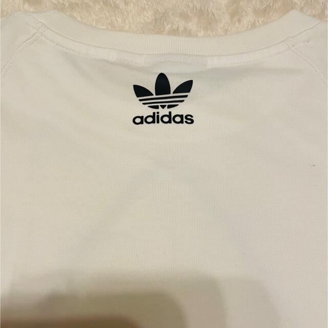 adidas(アディダス)の【adidas】ビッグ トレフォイル アウトライン Tシャツ 白 レディースのトップス(Tシャツ(半袖/袖なし))の商品写真