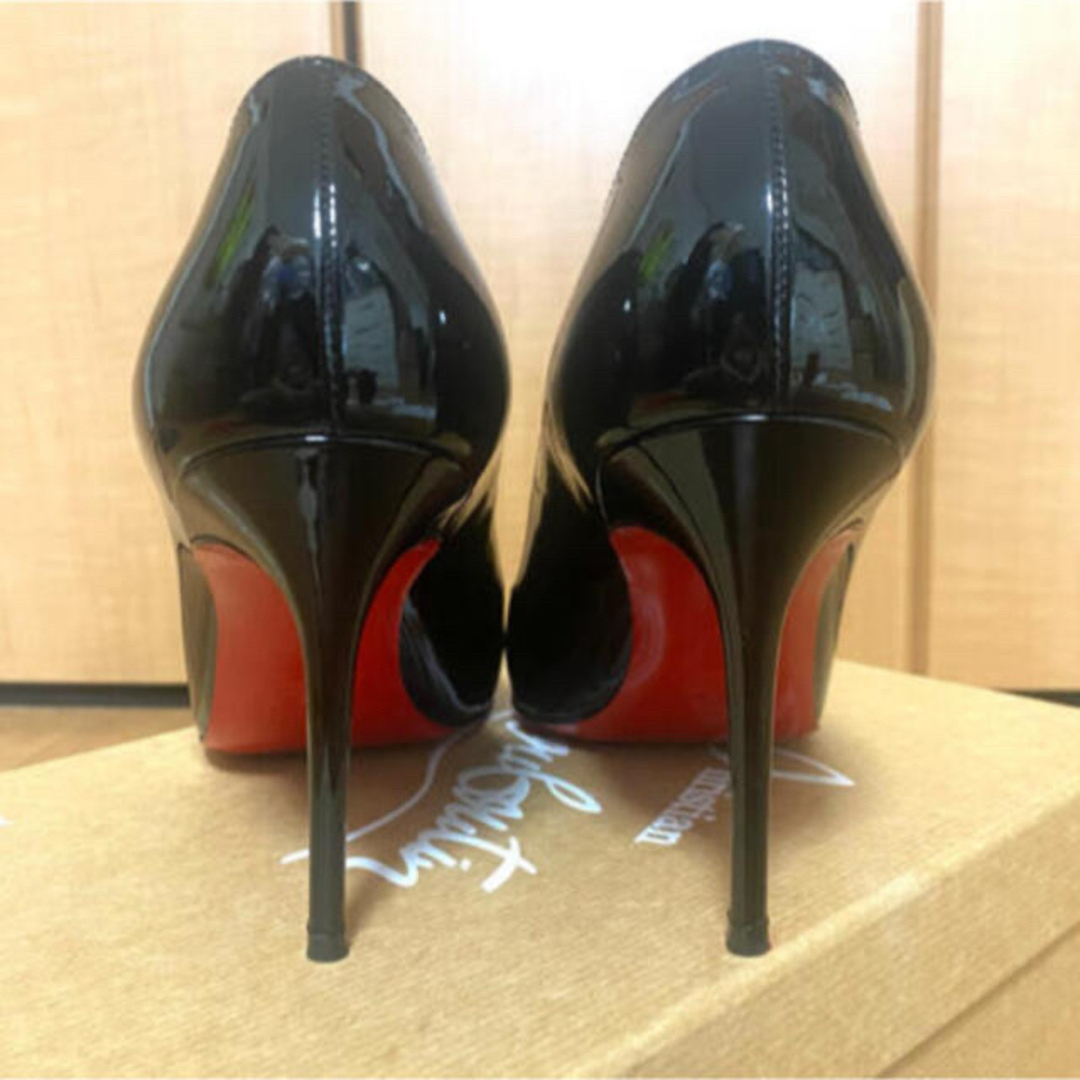 Christian Louboutin(クリスチャンルブタン)のChristian Louboutin 24.5cm 8.5cmヒール レディースの靴/シューズ(ハイヒール/パンプス)の商品写真