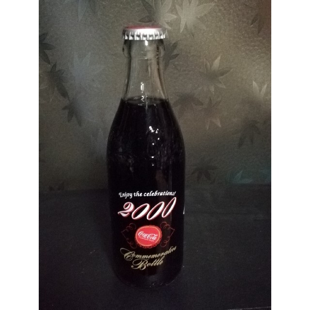 Coca cola / 2000 commen ative bottle