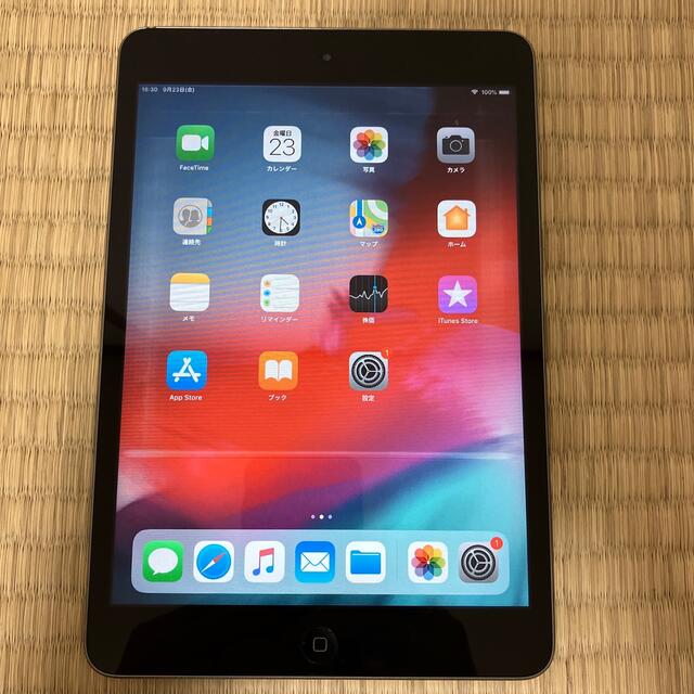 Apple(アップル)の【故障品】iPad mini 2 Wi-Fiモデル 16GB スペースグレイ スマホ/家電/カメラのPC/タブレット(タブレット)の商品写真