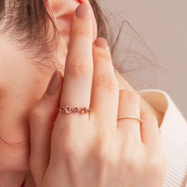 NOJESS(ノジェス)のノジェス K10 ダイヤモンド リング 11号 ハーフエタニティ 人気 美品 レディースのアクセサリー(リング(指輪))の商品写真