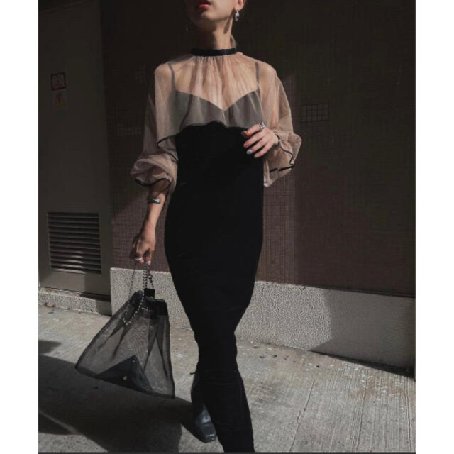 Ameri VINTAGE(アメリヴィンテージ)のMANY WAY TULLE VEIL DRESS ※値下げ応じます。 レディースのフォーマル/ドレス(ロングドレス)の商品写真