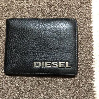 ディーゼル(DIESEL)の美品ディーゼル二つ折り財布(折り財布)