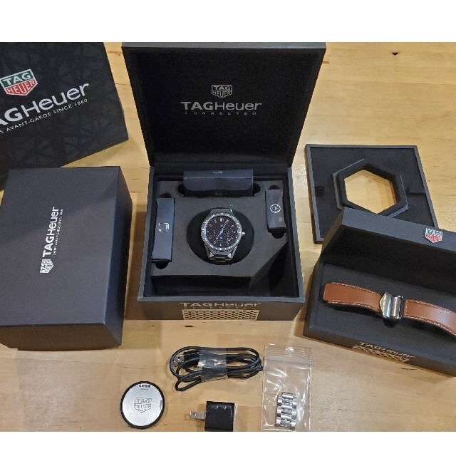 高い素材 TAG Heuer - 【大幅値引き！！】TAG Heuer コネクテッド モジュラー45(第二世代) 腕時計(デジタル)