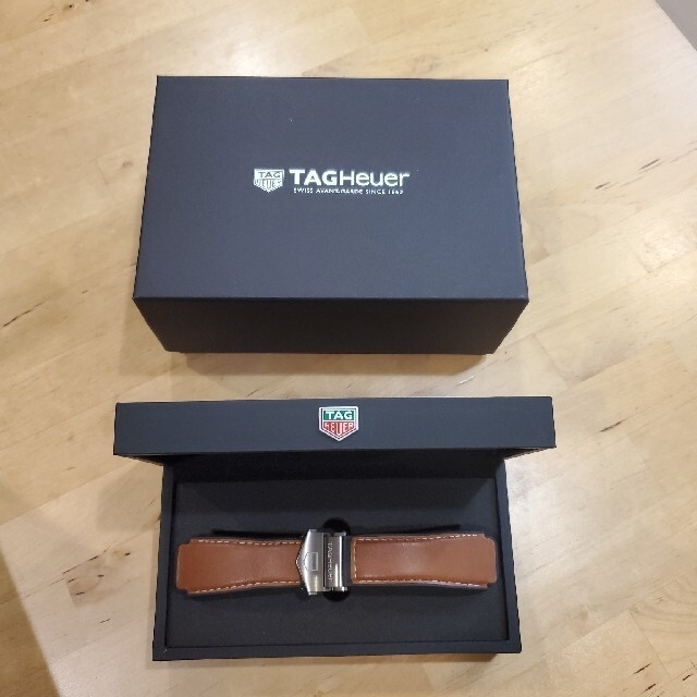 TAG Heuer(タグホイヤー)の【大幅値引き！！】TAG Heuer コネクテッド モジュラー45(第二世代) メンズの時計(腕時計(デジタル))の商品写真