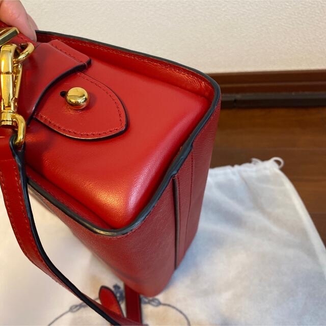 PRADA(プラダ)の雛様専用　PRADA サフィアーノ　ショルダーバッグ　超美品　正規品 レディースのバッグ(ショルダーバッグ)の商品写真