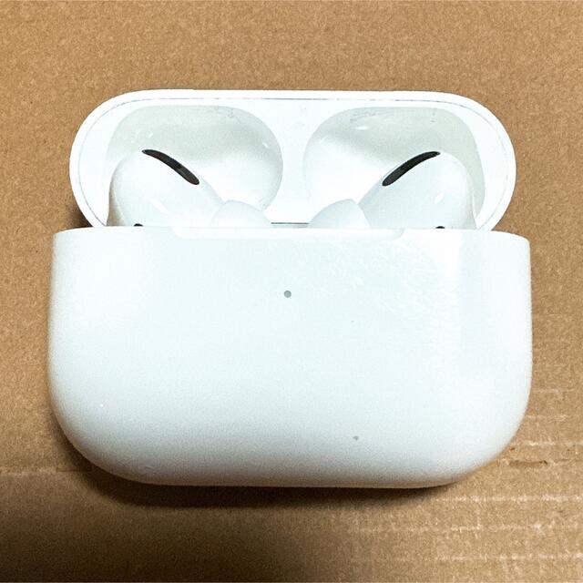 Apple(アップル)の【中古品】Apple AirPods Pro MWP22J/A ケーブル無し スマホ/家電/カメラのオーディオ機器(ヘッドフォン/イヤフォン)の商品写真