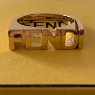 フェンディ(FENDI)のFENDI リング　Ｌ(リング(指輪))