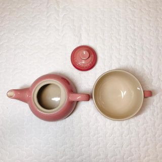 ル・クルーゼ　ティーフォーワン　Le Creuset ティーポット2組