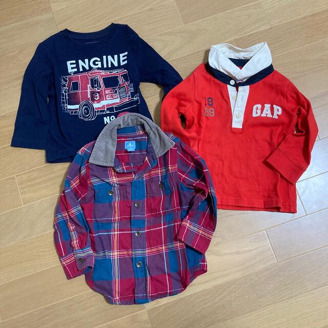 babyGAP(ベビーギャップ)の薄手トップスまとめ販売☆ チェックシャツ　ロンT コーデュロイ キッズ/ベビー/マタニティのベビー服(~85cm)(シャツ/カットソー)の商品写真