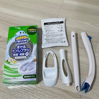 ジョンソン(Johnson's)のスクラビングバブル 流せるトイレブラシ(日用品/生活雑貨)