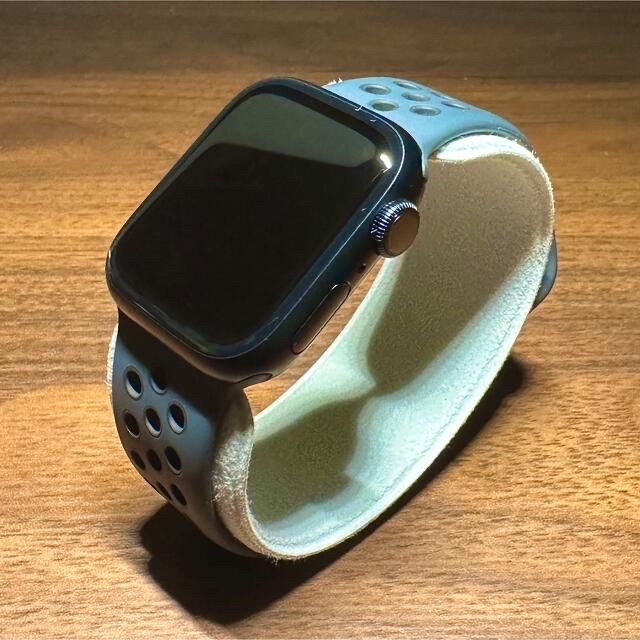Apple(アップル)のApple Watch Nike Series8 41mm メンズの時計(腕時計(デジタル))の商品写真