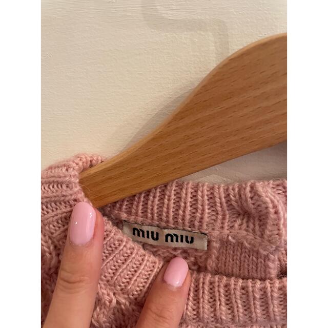 miumiu(ミュウミュウ)の最終価格💖🫥💖9/24☮️miumiu back button knit. レディースのトップス(ニット/セーター)の商品写真