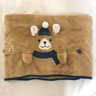 ニトリ(ニトリ)のふわふわくまさんが可愛い！クマニナルヒザカケ(毛布)