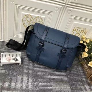 ヴィトン(LOUIS VUITTON) メッセンジャーバッグ(メンズ)の通販 300点 ...