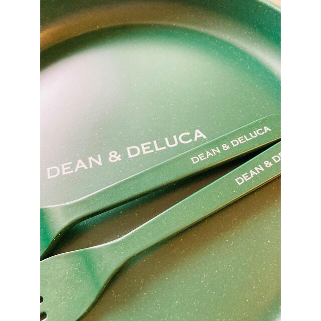 DEAN & DELUCA(ディーンアンドデルーカ)のDEAN ＆ DELUCA　プレート&フォークセット インテリア/住まい/日用品のキッチン/食器(食器)の商品写真