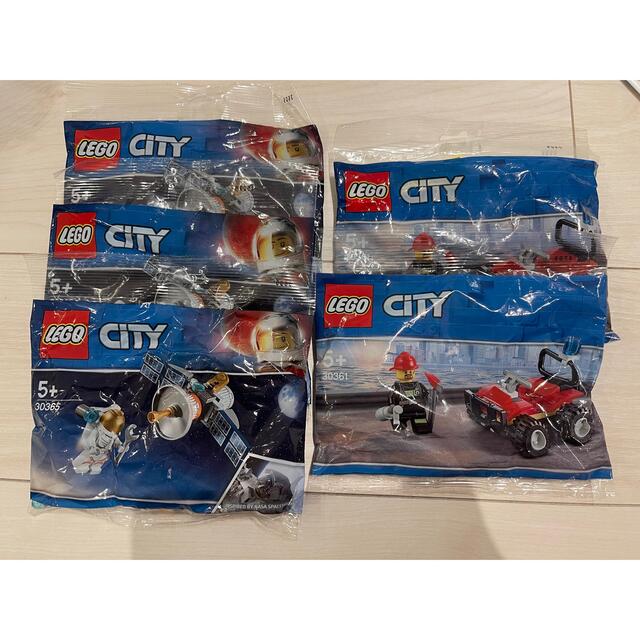 【ローソン限定】LEGO CITY キッズ/ベビー/マタニティのおもちゃ(積み木/ブロック)の商品写真