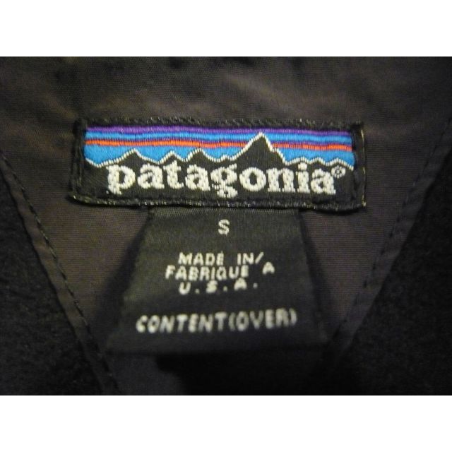 patagonia(パタゴニア)のPATAGONIA パタゴニアプルオーバーフリース S BLACK メンズのジャケット/アウター(ナイロンジャケット)の商品写真