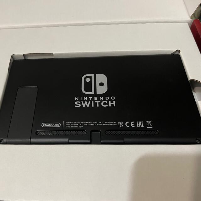 Nintendo Switch(ニンテンドースイッチ)の【美品】Switch スイッチ 本体 エンタメ/ホビーのゲームソフト/ゲーム機本体(携帯用ゲーム機本体)の商品写真