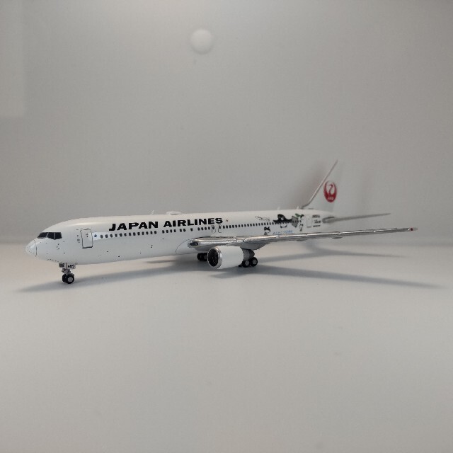 ボーイング767-300ER JALSuicaペンギン JCWings1/400模型/プラモデル