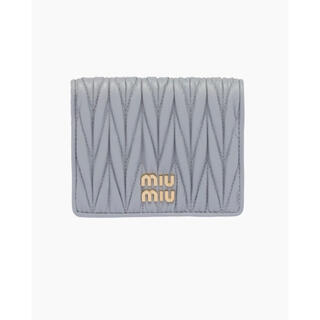 ミュウミュウ(miumiu)の財布(財布)