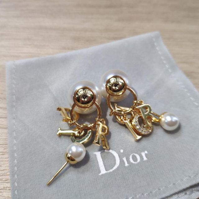 Christian Dior】トライバル フラワー グリーン 天然石 | tspea.org