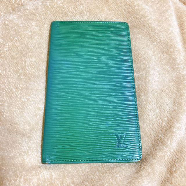 LOUIS VUITTON - 36ルイヴィトン 緑 エピ 札入れ 長財布 カード入れ カードケースの通販 by oki.s shop｜ルイ
