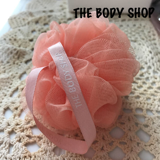 THE BODY SHOP(ザボディショップ)のザ・ボディショップ バスリリー ピーチ コスメ/美容のボディケア(バスグッズ)の商品写真