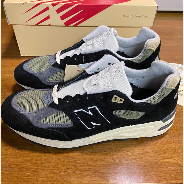 new balance　M990TE2