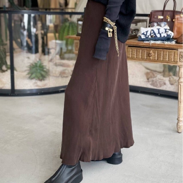 L'Appartement DEUXIEME CLASSE(アパルトモンドゥーズィエムクラス)の専用アパルトモン　SHINA MOTE スカート レディースのスカート(ロングスカート)の商品写真