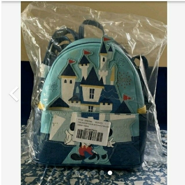 新品*ラウンジフライ ディズニー キャッスル コレクション リュックと