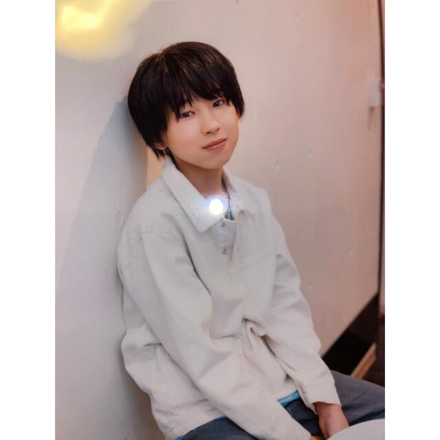 ジャニーズJr.(ジャニーズジュニア)のジャニーズJr. 上原剣心くん『少年たち あの空を見上げて』グッズオフショット エンタメ/ホビーのタレントグッズ(アイドルグッズ)の商品写真