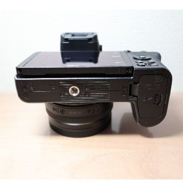 Nikon(ニコン)のNikon Z50 ボディ NIKKOR Z DX 16-50mm レンズキット スマホ/家電/カメラのカメラ(ミラーレス一眼)の商品写真