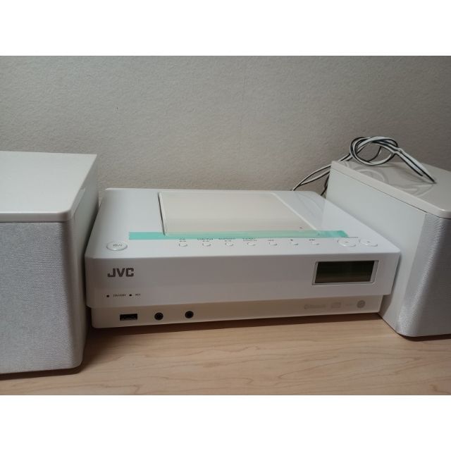 【東京から即日発送】JVC CDコンポ UX-L5-W Bluetooth スマホ/家電/カメラのオーディオ機器(その他)の商品写真