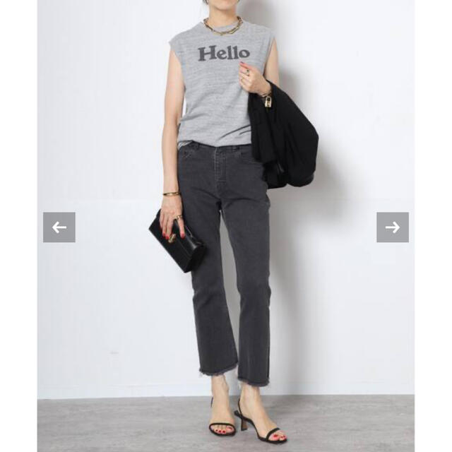 MADISONBLUE(マディソンブルー)のHEM CUT SLIM FLARE DENIM レディースのパンツ(デニム/ジーンズ)の商品写真