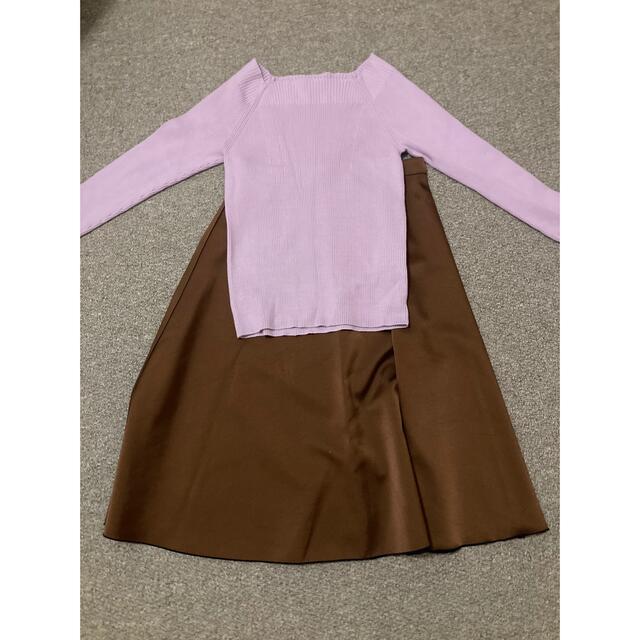 ROPE’(ロペ)のパープルニット、リバーシブルスカート レディースのスカート(ひざ丈スカート)の商品写真