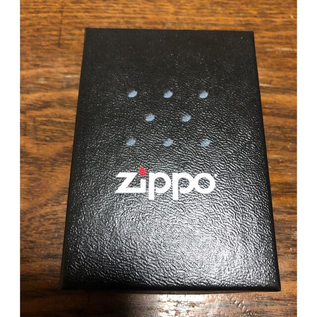 ZIPPO(ジッポー)のZIPPO USS YORKTOWN  新品未使用 平成11年製 メンズのファッション小物(タバコグッズ)の商品写真