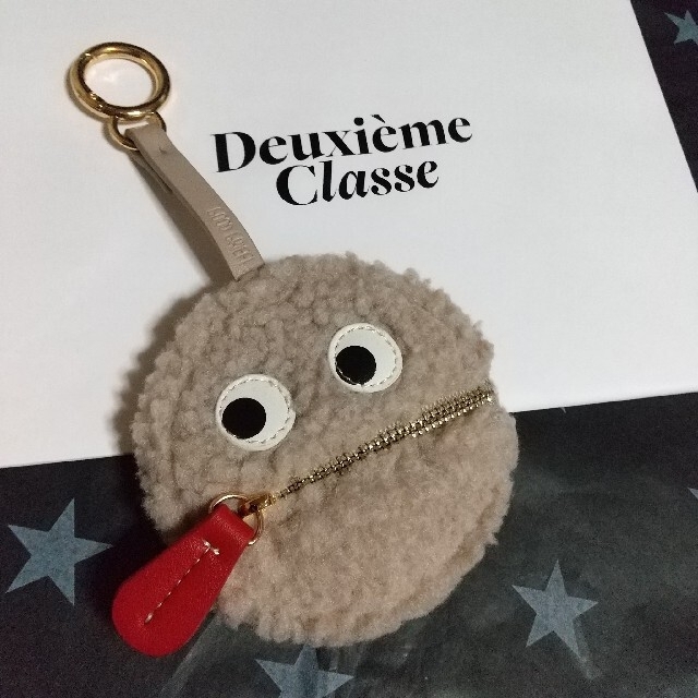 DEUXIEME CLASSE(ドゥーズィエムクラス)のGOOD GRIEF!/グッド グリーフBOA チャーム ベージュ¥6,600税 レディースのアクセサリー(チャーム)の商品写真